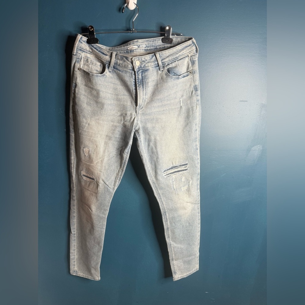 Distressed Light Blue Women's Jeans